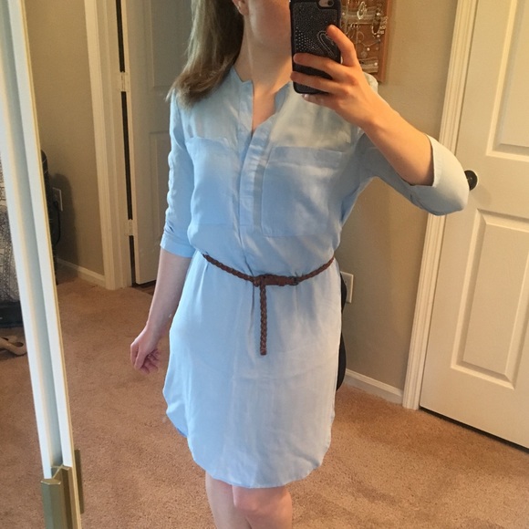 H&M Dresses & Skirts - ✨3 for 15✨ H&M button-down shirt dress
